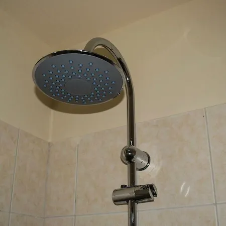 Apartman Lovely Entire In Great Location!