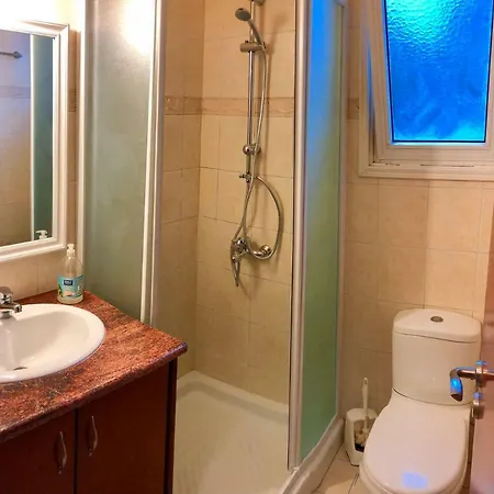 Lovely Entire In Great Location! * Laciá